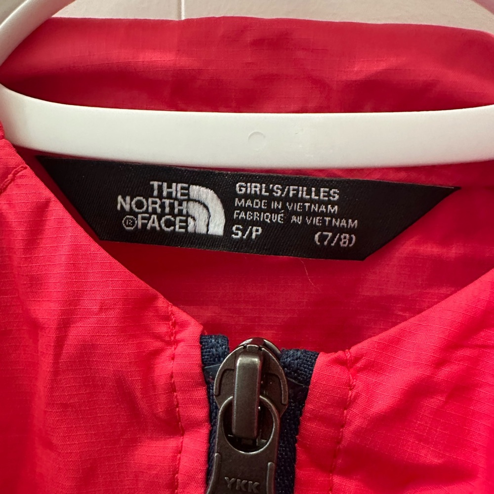 North face girls rain jacket - Picture 3 of 4